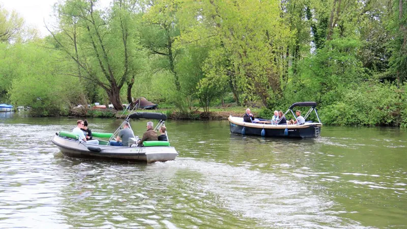 7 personen aluminium skimmer Linge